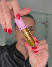 Load and play video in Gallery viewer, SPF50 3 in 1 Hydrate &amp; Plump Honey Lip Oil
